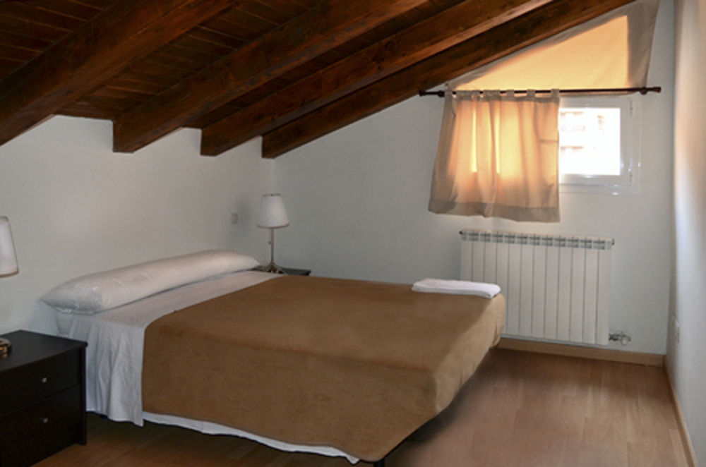 Apartamentos Auhabitat Zaragoza, Edificio De Apartamentos Turisticos Dış mekan fotoğraf