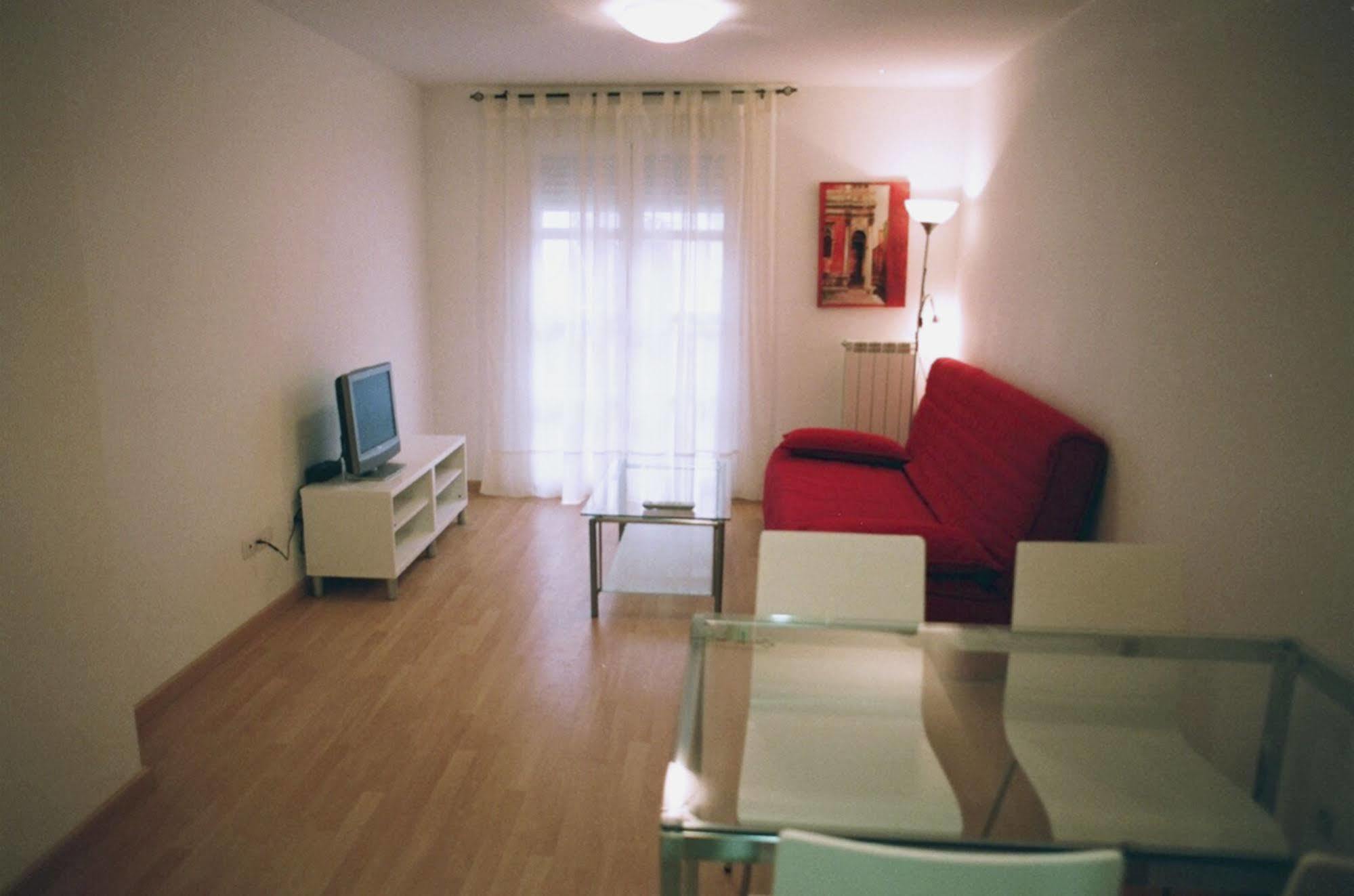 Apartamentos Auhabitat Zaragoza, Edificio De Apartamentos Turisticos Dış mekan fotoğraf