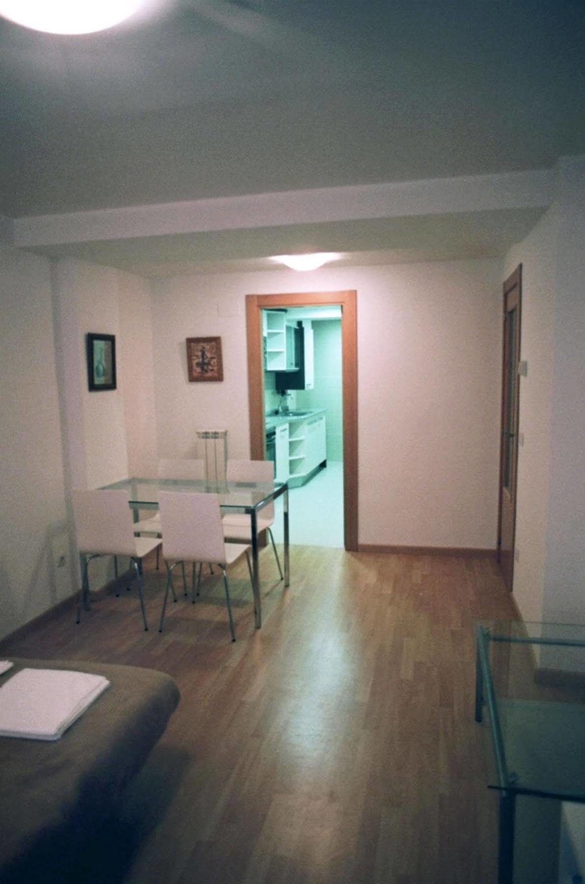Apartamentos Auhabitat Zaragoza, Edificio De Apartamentos Turisticos Dış mekan fotoğraf