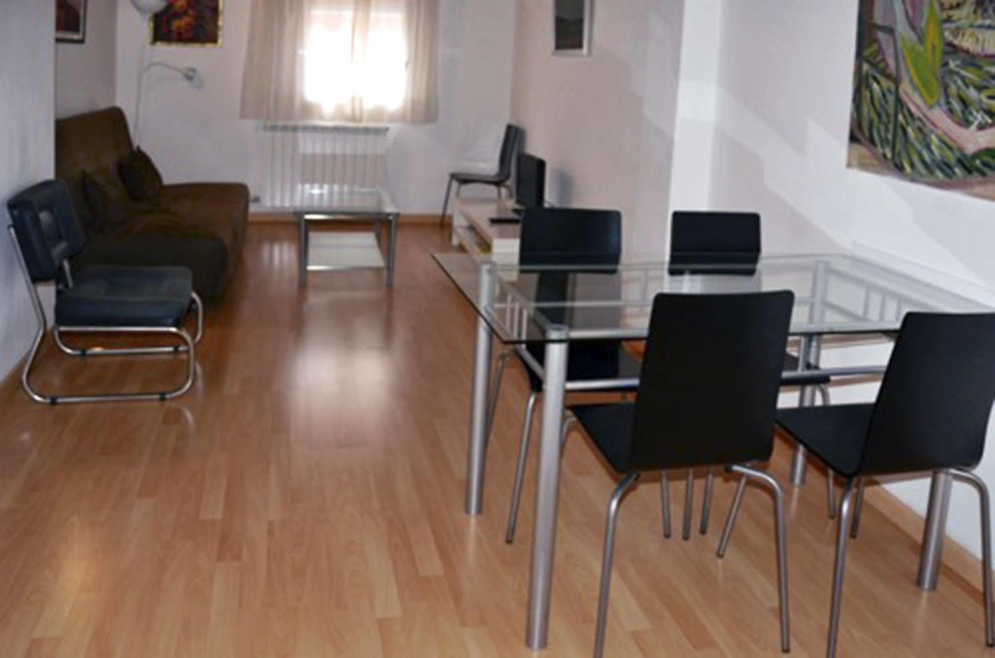 Apartamentos Auhabitat Zaragoza, Edificio De Apartamentos Turisticos Dış mekan fotoğraf